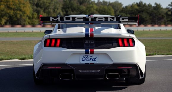 Ford Mustang GTD Celebrates Nürburgring Success and Land Speed Record Setter 2