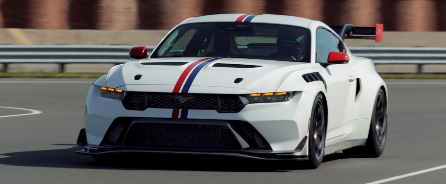 Ford Mustang GTD Celebrates Nürburgring Success and Land Speed Record Setter 3