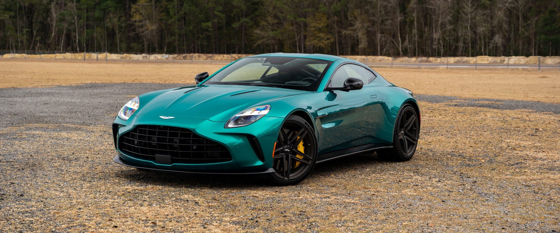 2025 Aston Martin Vantage 34