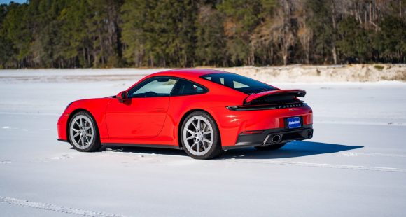 2025 Porsche 911 Carrera 4