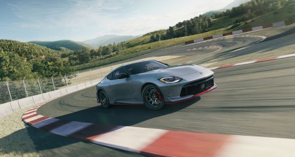 Nissan Z Retains Pricing, Gains GT-R Color for 2025 4